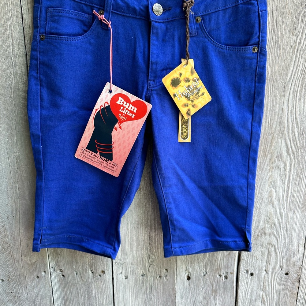 Hybrid and Company Bum Lifter Womens Capri Pants Blue Size 7 New With Tags!